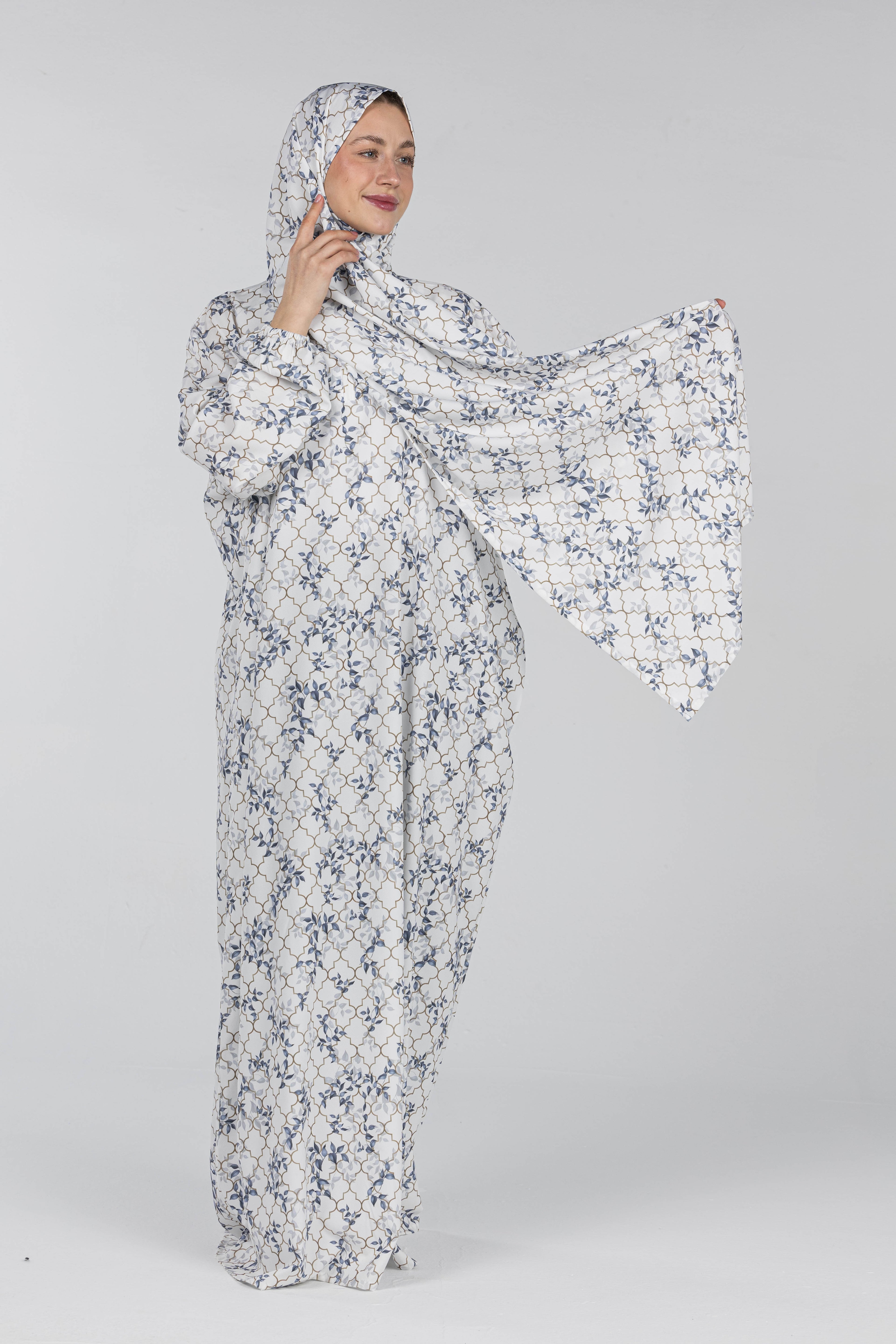 Azure Trellis | Soft Fabric Esdal