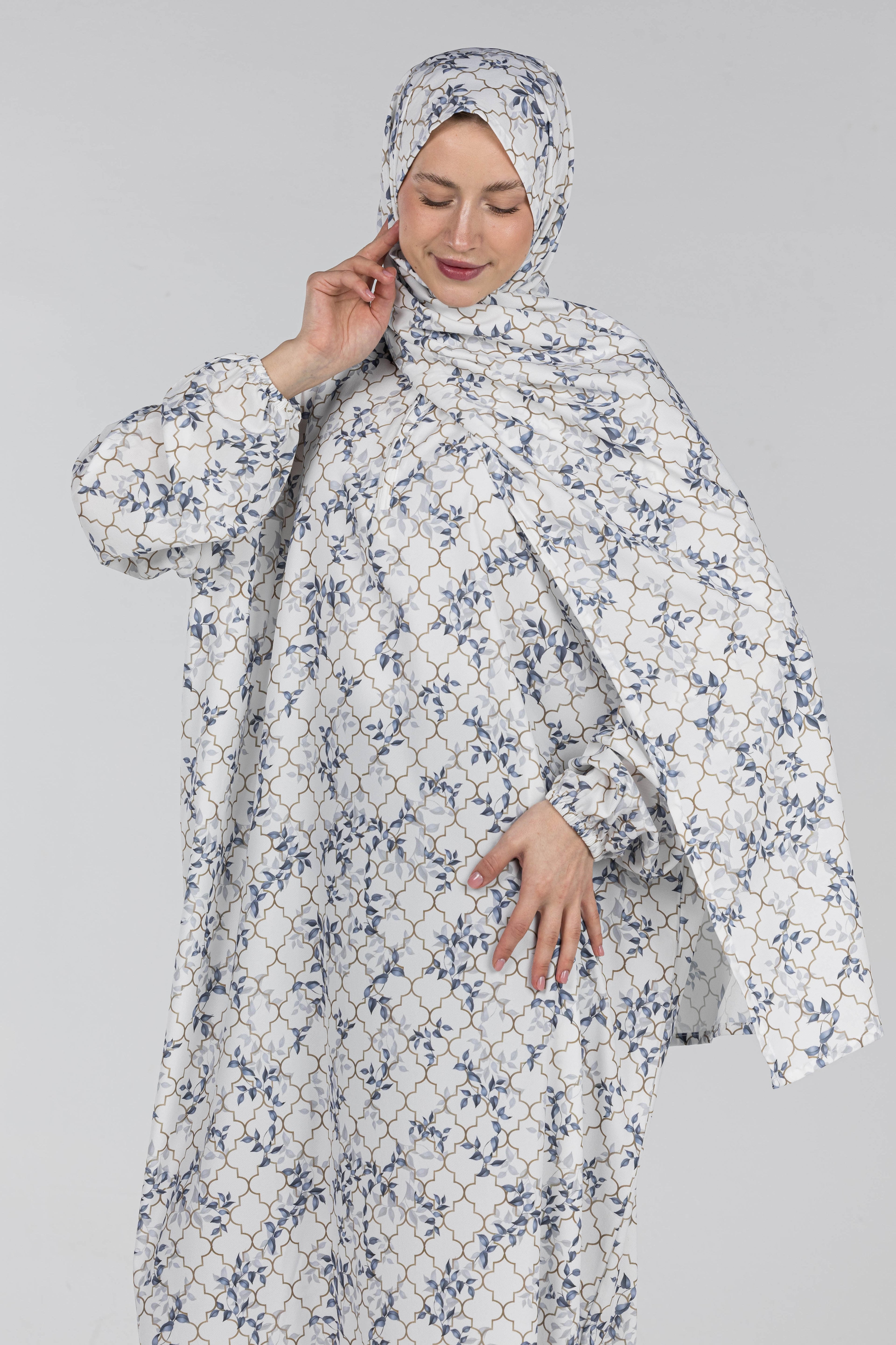 Azure Trellis | Soft Fabric Esdal