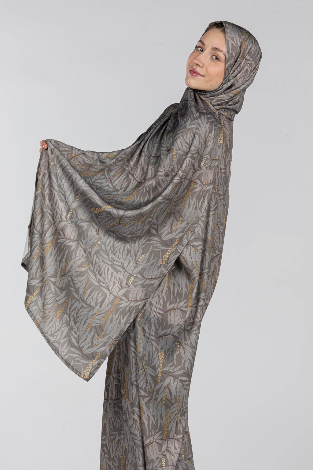 Gilded Willow | Tiktok Satin Esdal