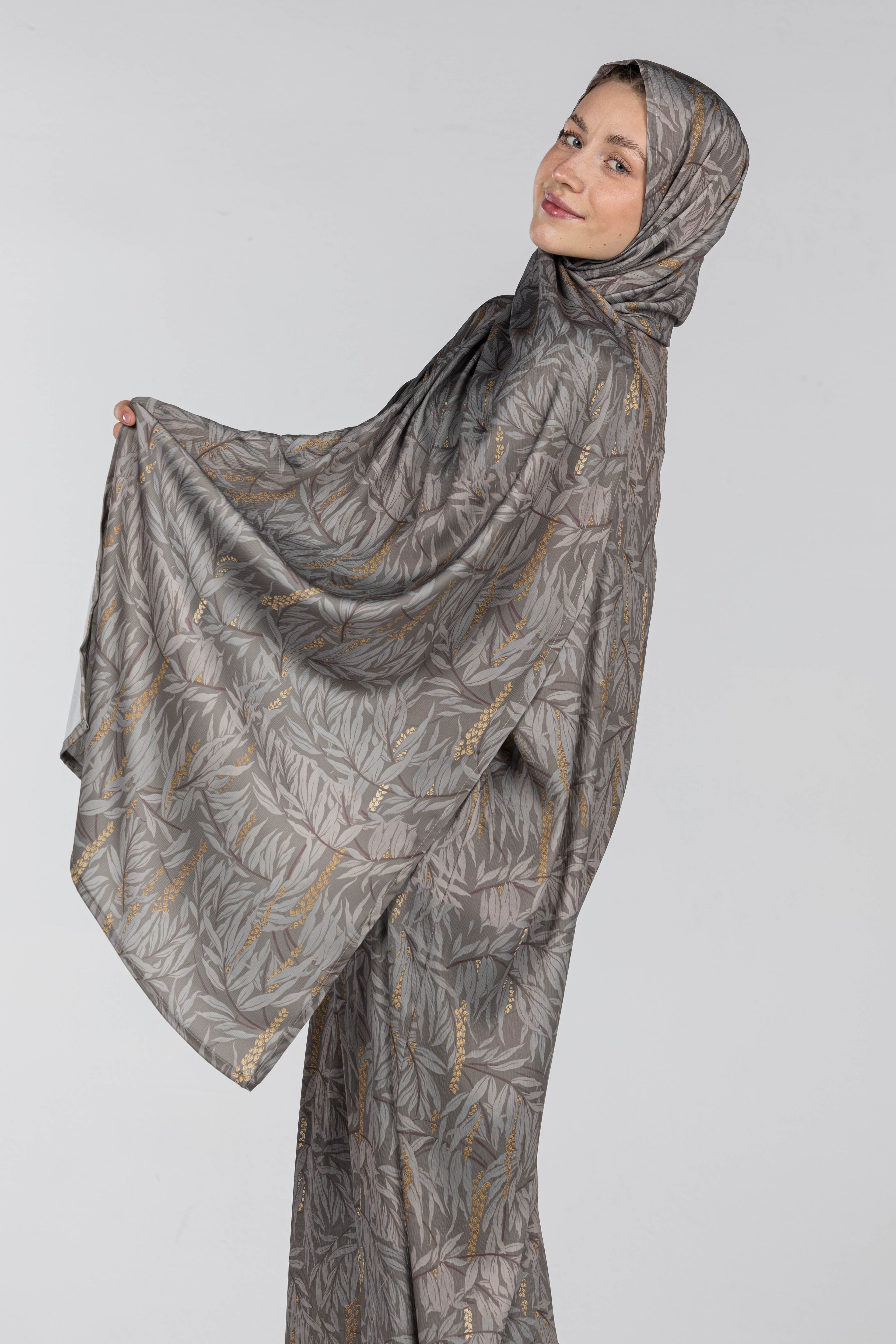 Gilded Willow | Tiktok Satin Esdal