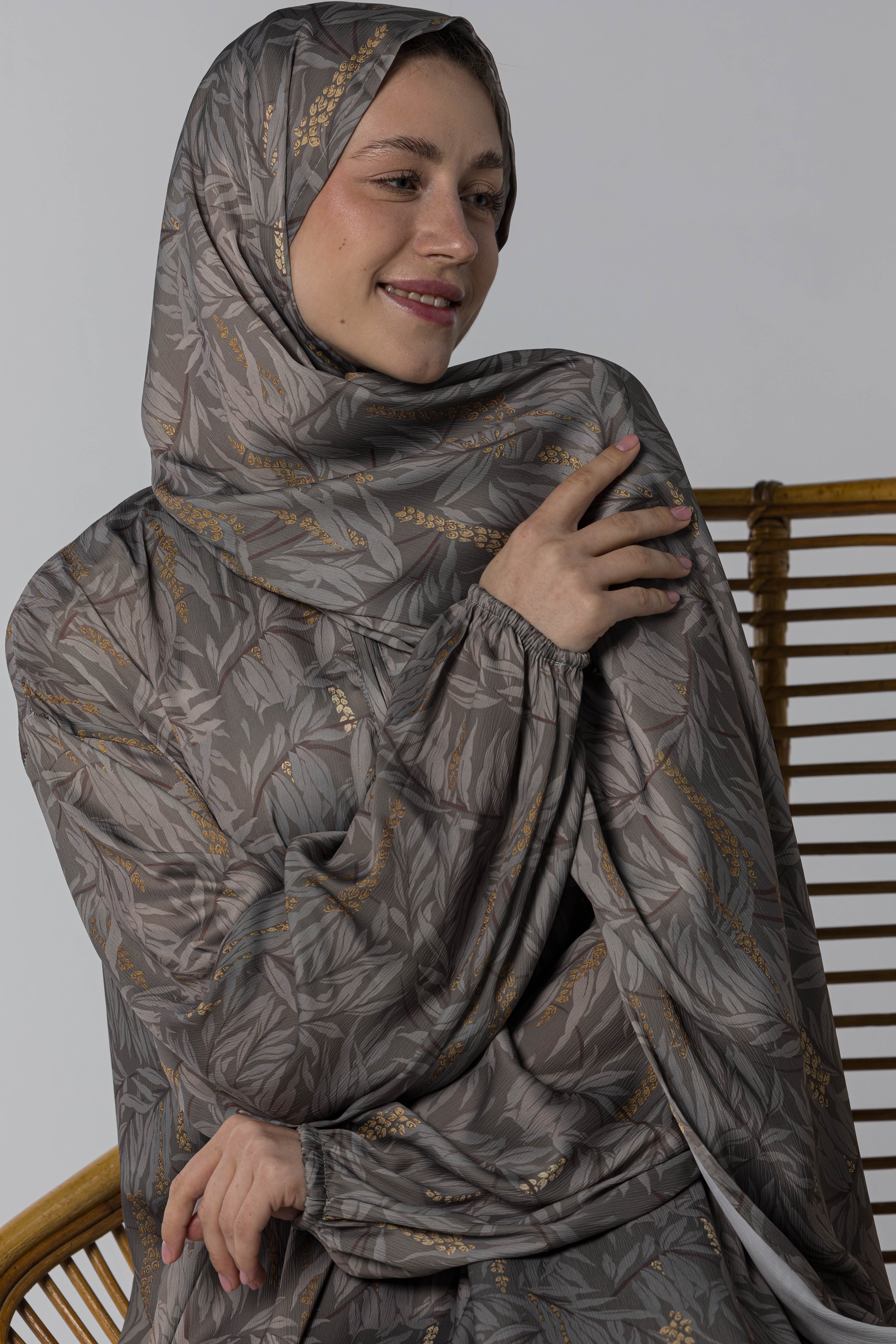 Gilded Willow | Tiktok Satin Esdal