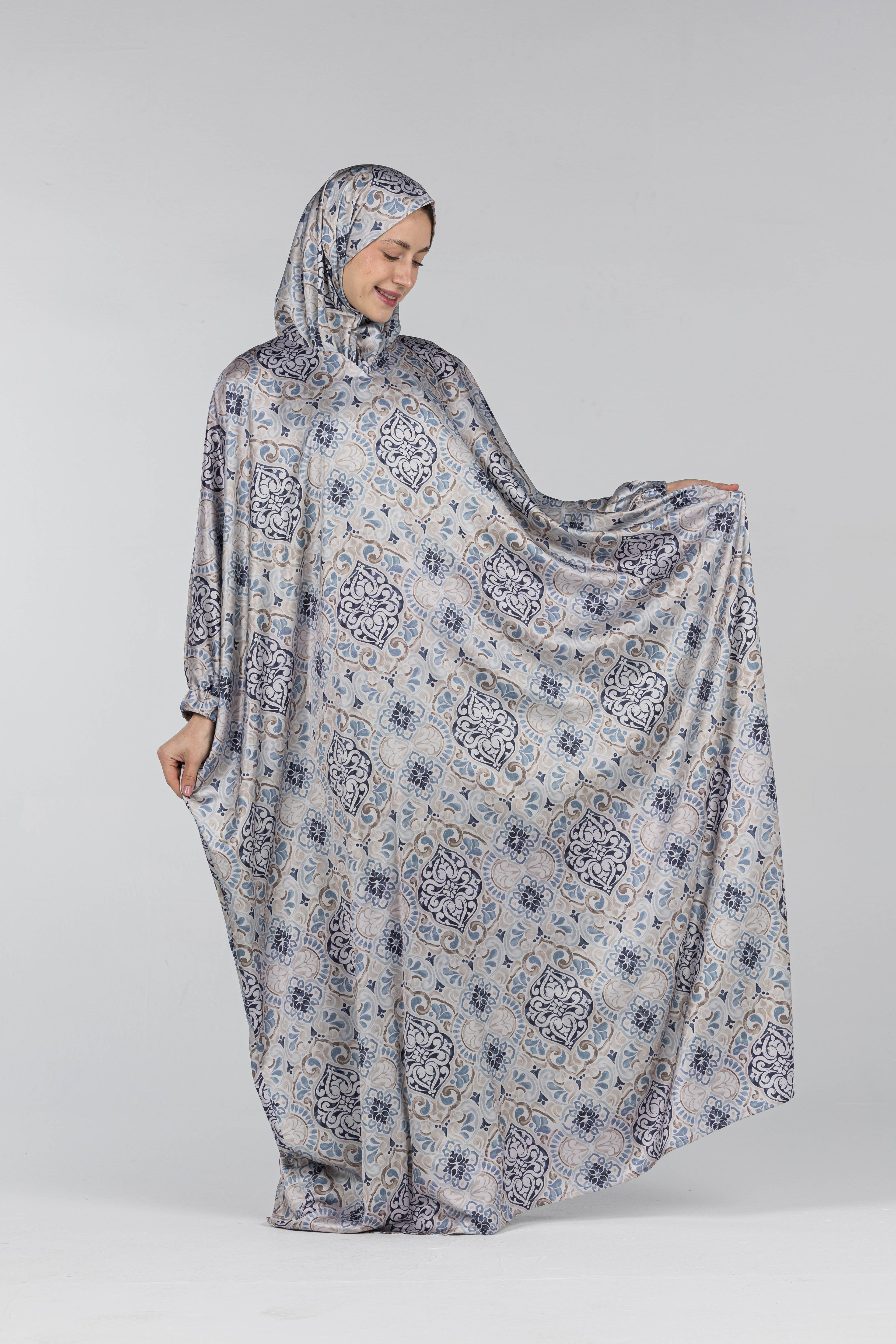 Serene Medallion | Silk Satin Butterfly Esdal
