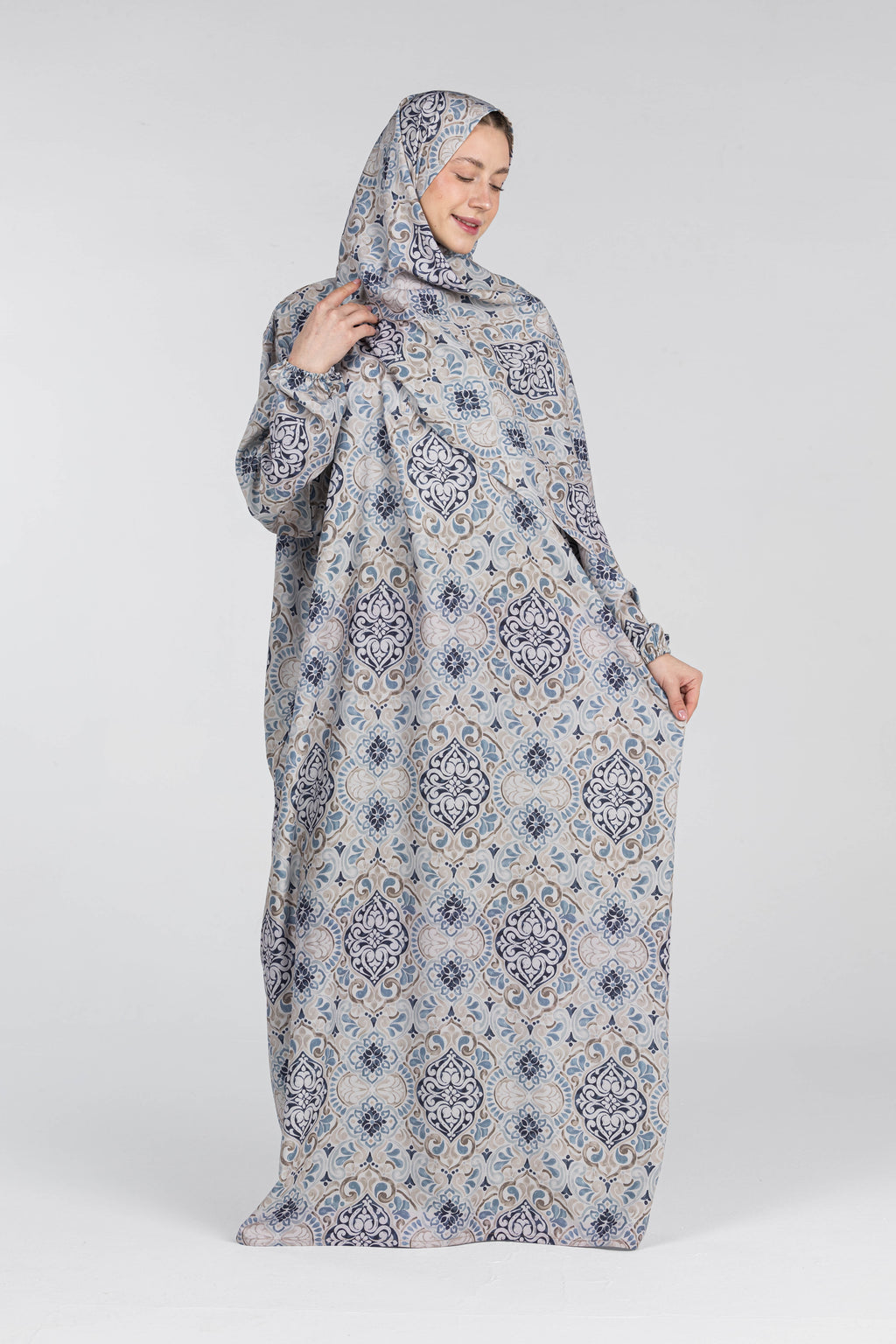 Serene Medallion | Soft Fabric Esdal